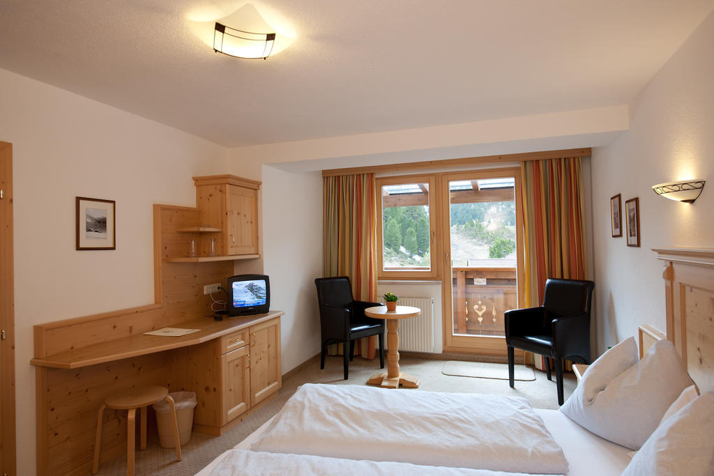 S'Hoamatl Hotell Obergurgl Rom bilde